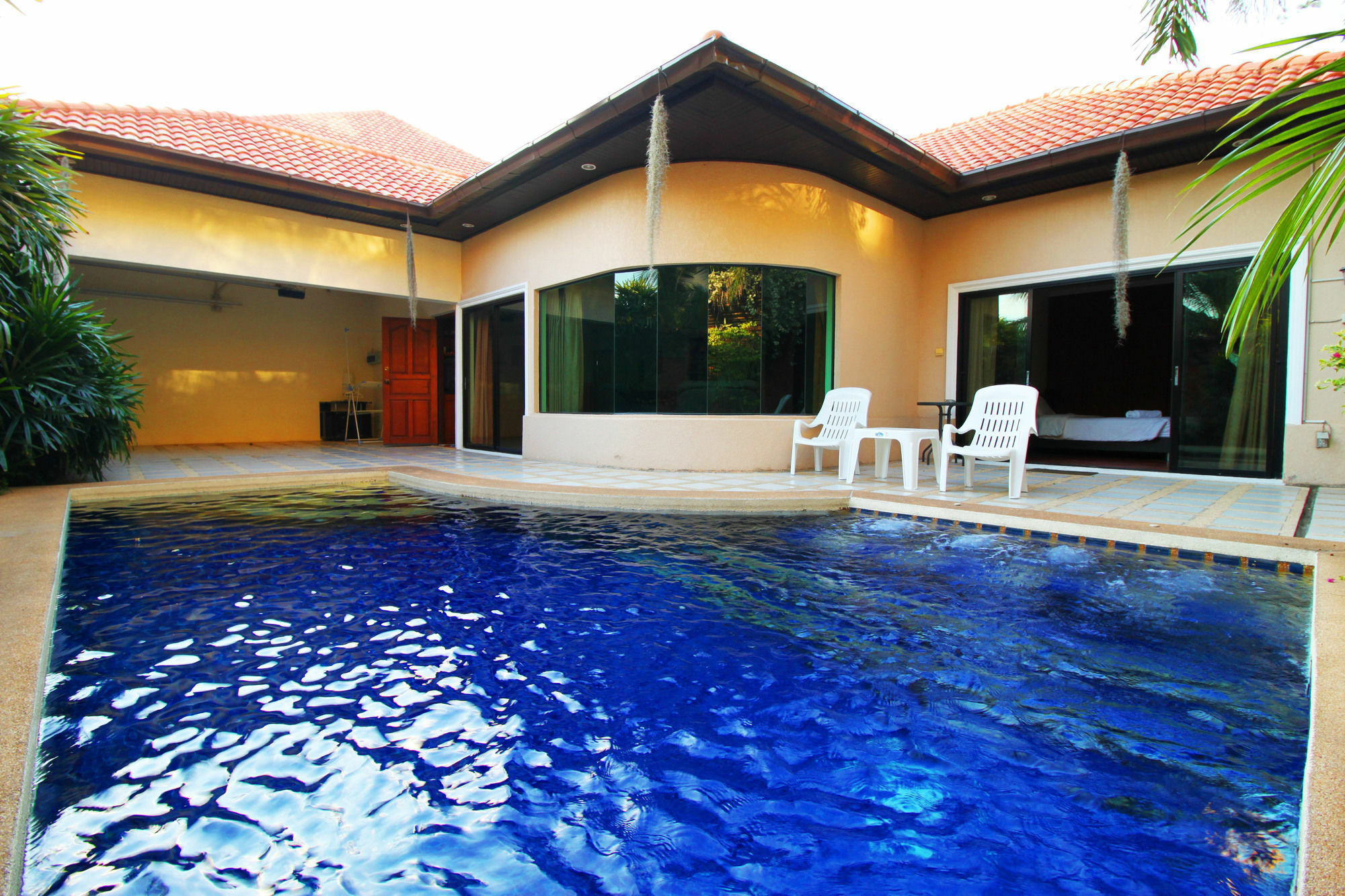 Cosy Beach Pool Villas By Pattaya Sunny Rentals Eksteriør billede