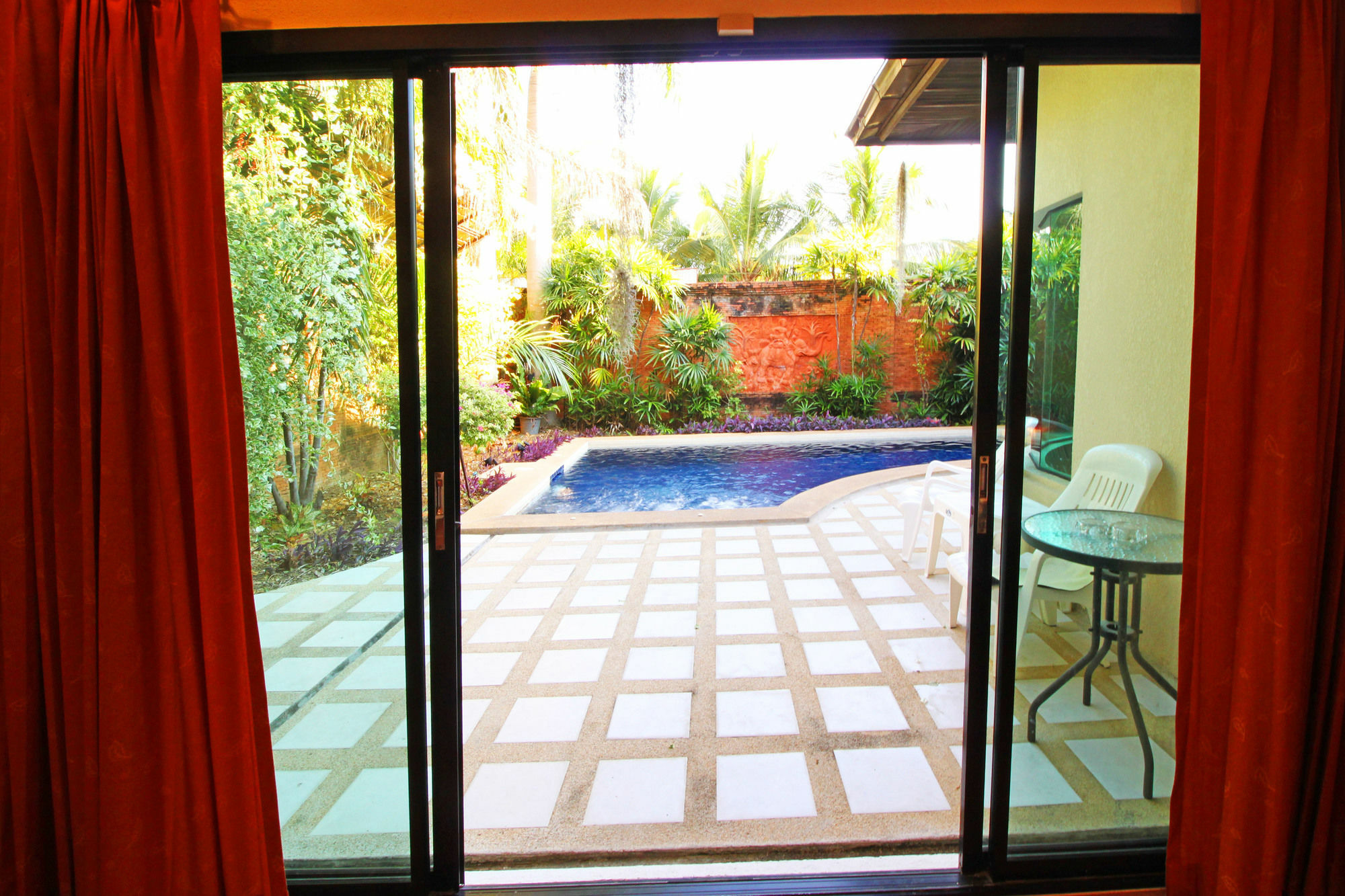 Cosy Beach Pool Villas By Pattaya Sunny Rentals Eksteriør billede